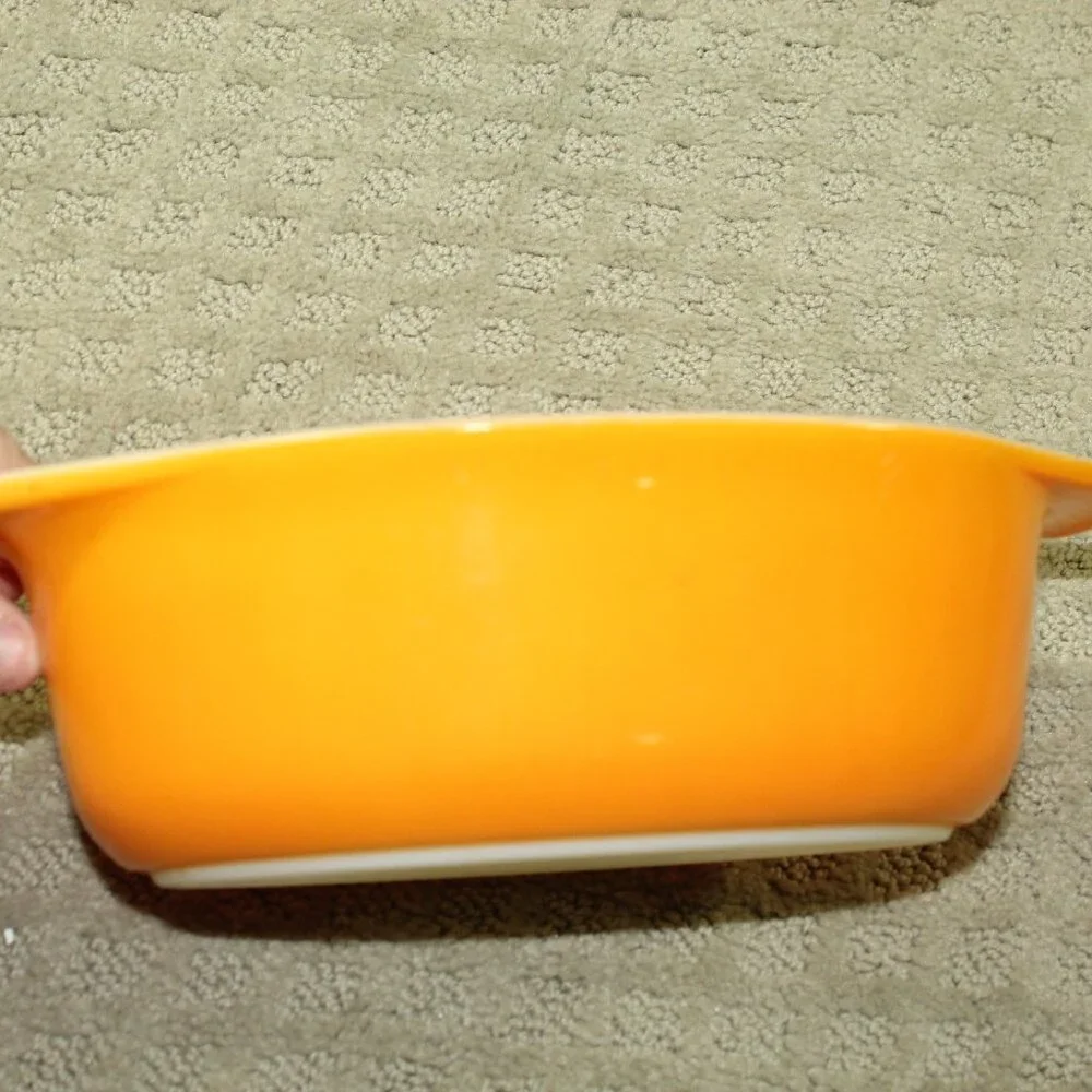 Pyrex vintage 043